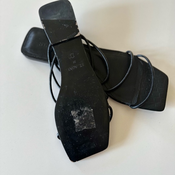 St Agni - Jackie Croc Flats in black - Picture 5 of 9